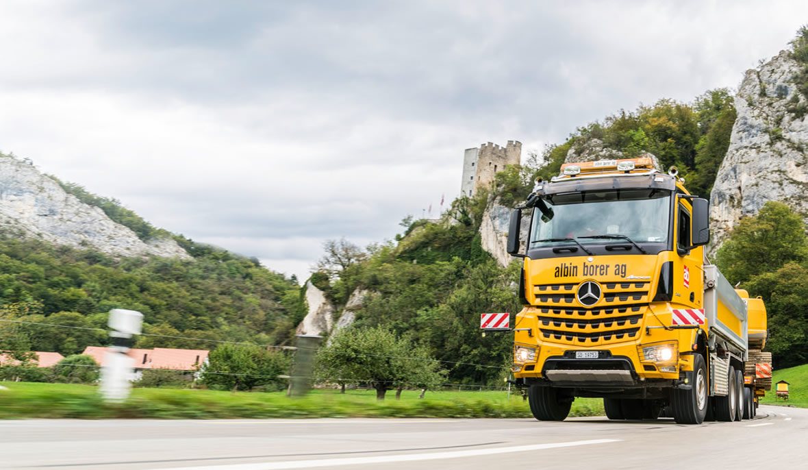 01-Mercedes-Benz-Arocs-TRK-Albin-Borer-1180x686