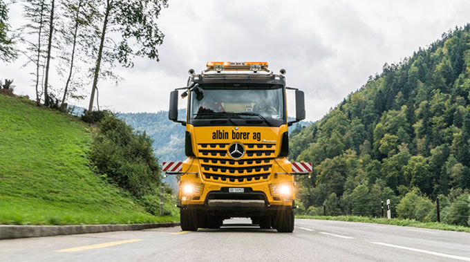 02-Mercedes-Benz-Arocs-TRK-Albin-Borer-680x379