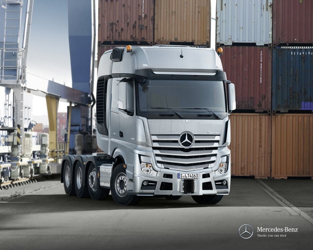 new-actros-slt_multimedia_wallpaper-3_1280x1024.jpg