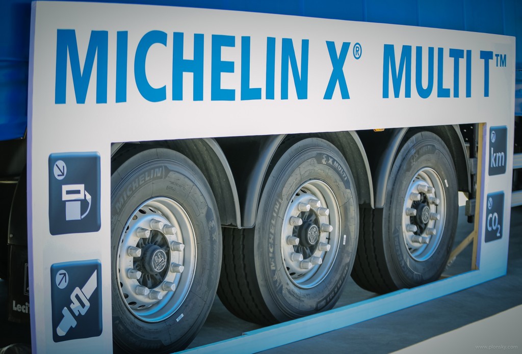 MICHELIN_X_MULTI_T_385-65_R_22.5_8