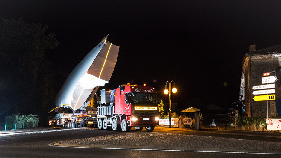 heavy-transport-of-airbus-a380-940-16