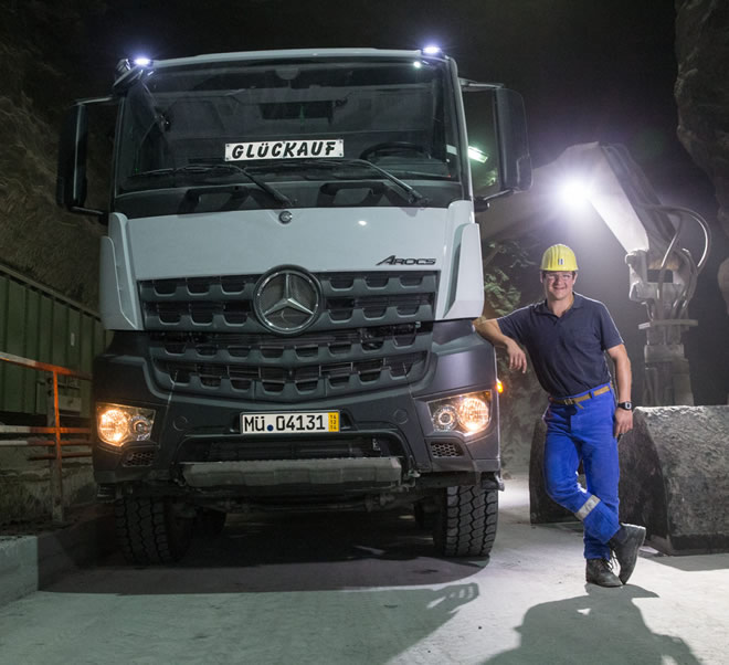 6-Mercedes-Benz-Arocs-salt-mine-Wacker-660x602