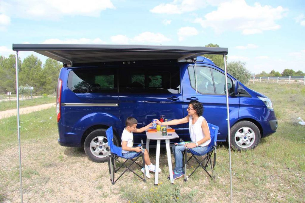 ford-custom-tinkervan3