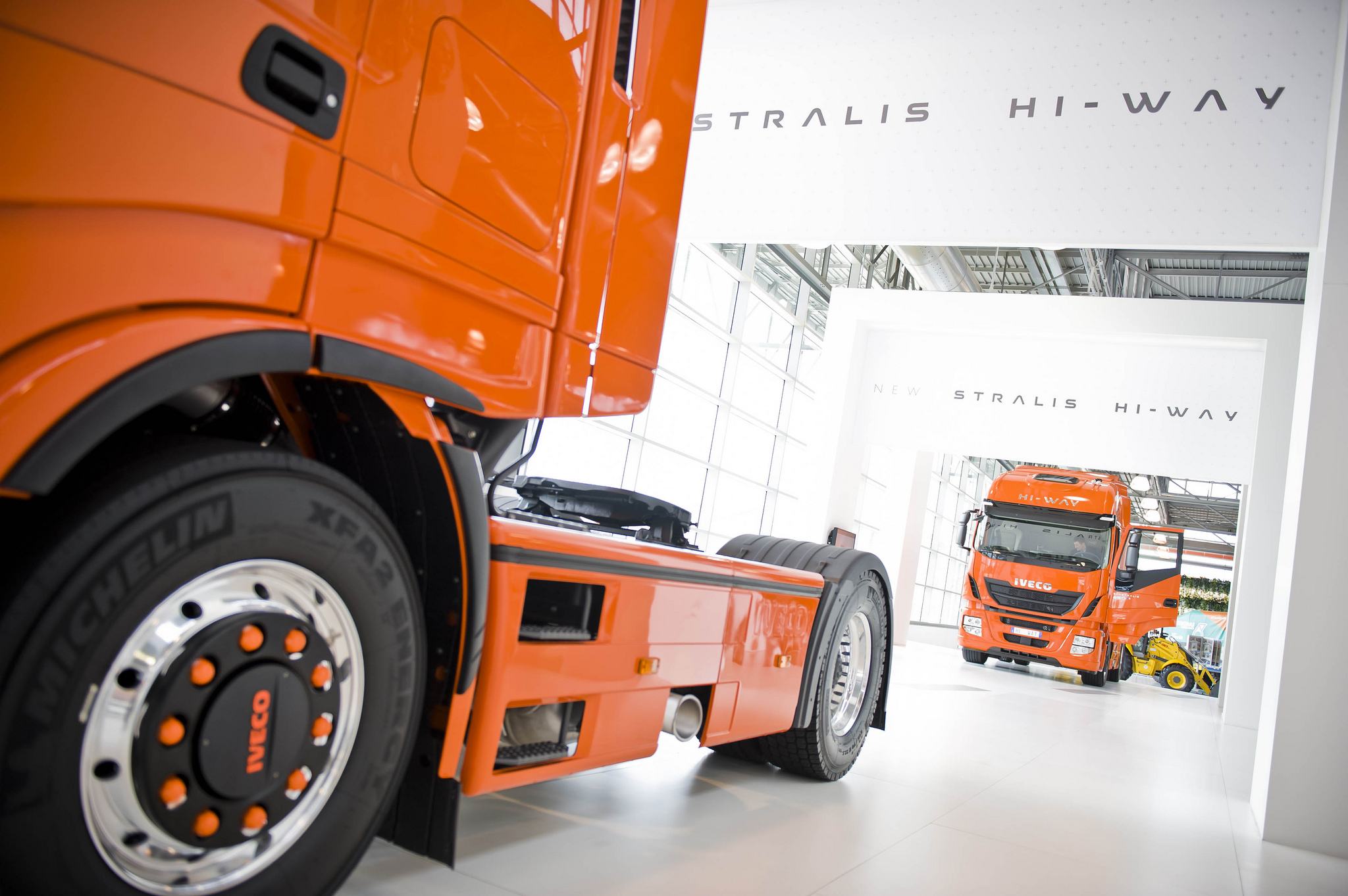 Iveco Hi way тягач
