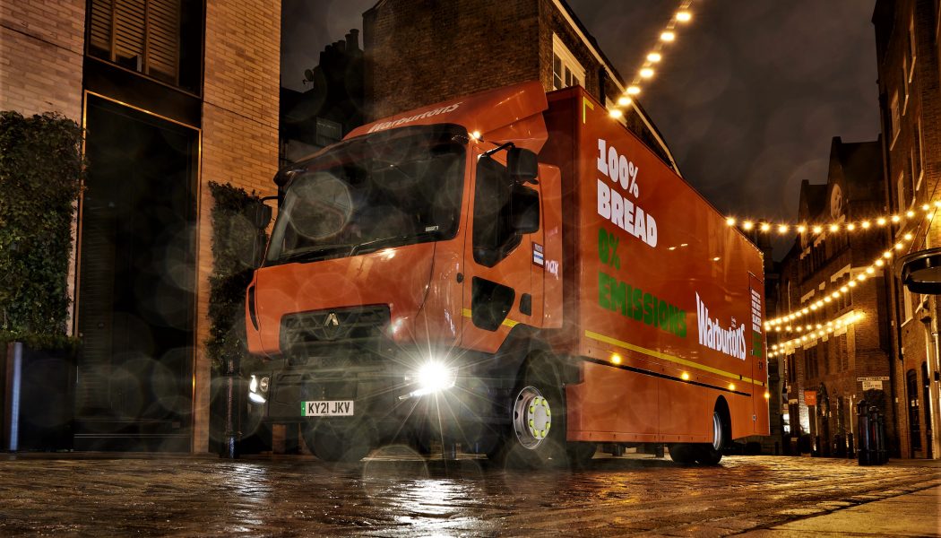 La compañía inglesa Warburtons adquiere un camión eléctrico Renault