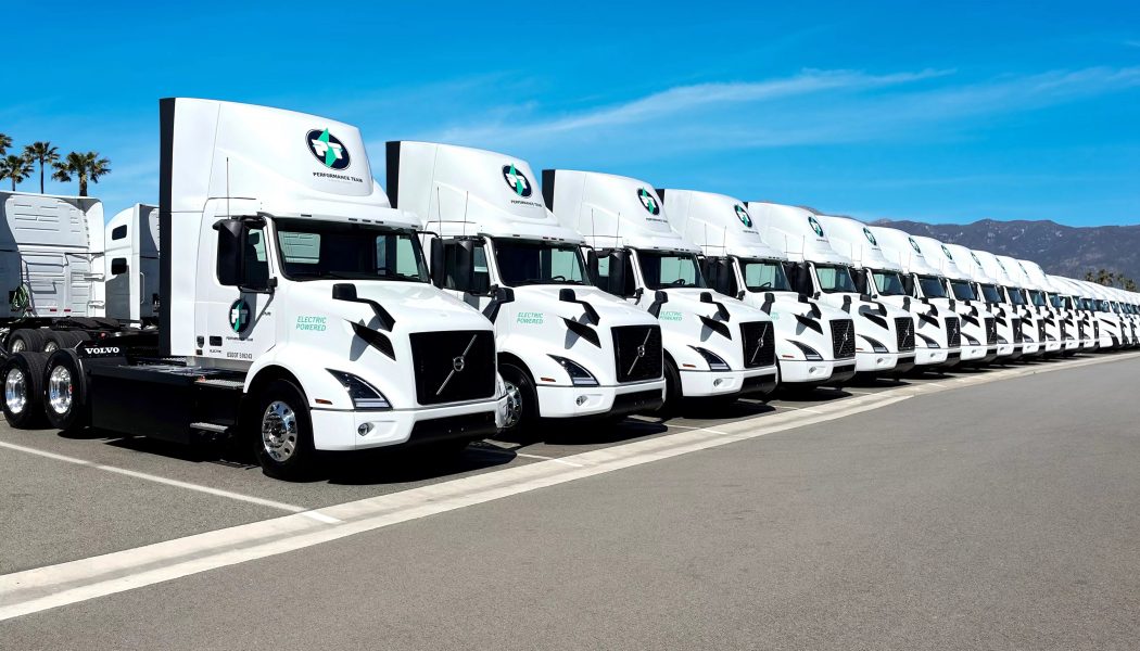 Pedido récord de Maersk para camiones eléctricos Volvo Trucks