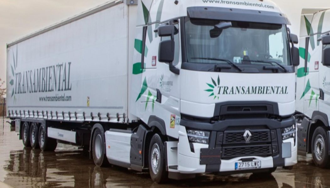 Transambiental amplia su flota con camiones Renault de gama T