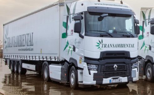 Transambiental amplia su flota con camiones Renault de gama T