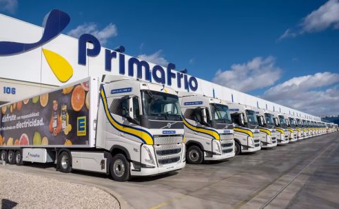 Grupo Primafrio incorpora a su flota 15 camiones Volvo FH Electric