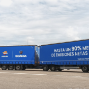 Sesé, Repsol, Volkswagen Navarra y Scania – primer duotráiler propulsado por combustible renovable