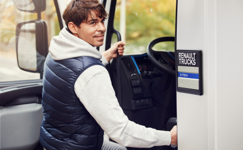 Renault presenta su hoja de ruta hacia la electrificación