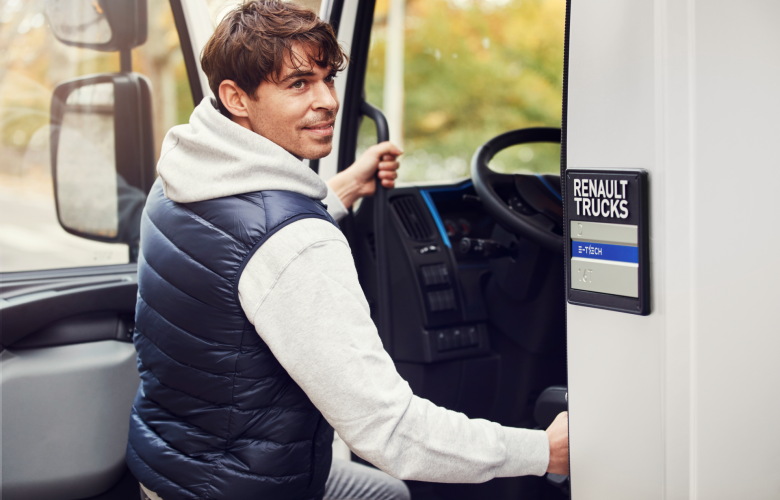 Renault presenta su hoja de ruta hacia la electrificación